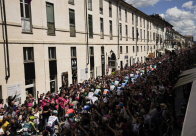 Første rytter ude af Giro d’Italia 2024